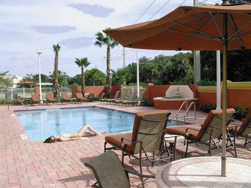 Holiday Inn Express Hotel & Suites Fort Lauderdale Airport/Cruise Port, An Ihg Hotel מתקנים תמונה